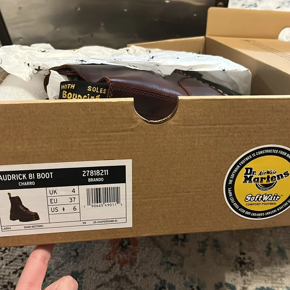 NWT Dr. Martens Audrick Brando Platform Leather Boots UK 4/US 6 - Picture 6 of 17